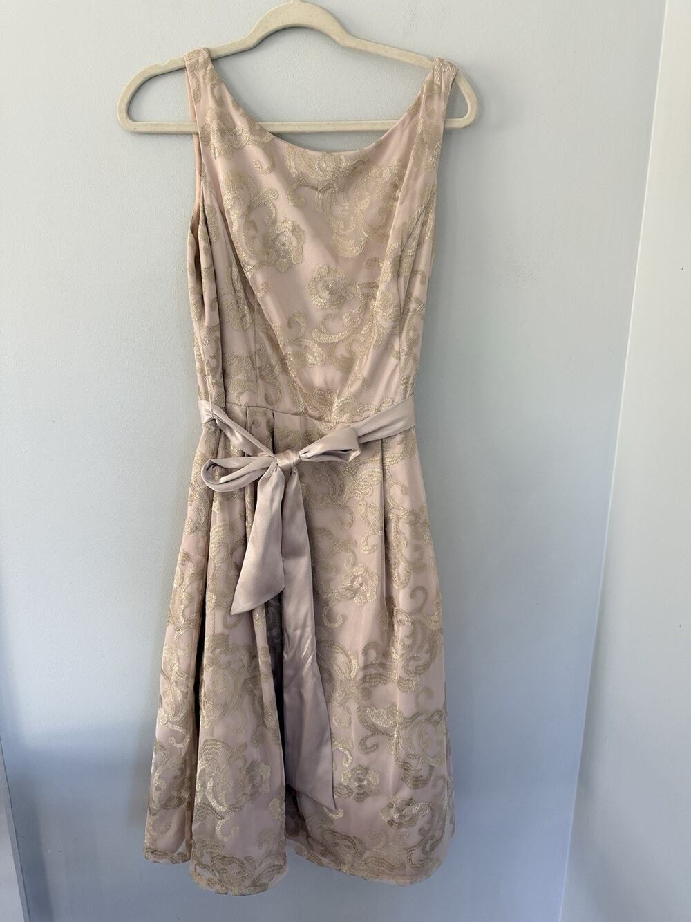 Jessica Howard Women's Gold Floral Print Sleeveless Midi Dress Size 16